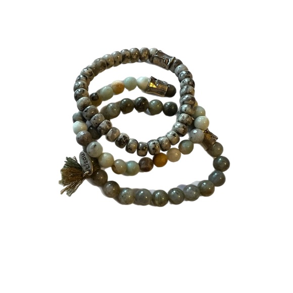 Lizou Set of Three Earth-tone Bracelets - Picture 3 of 7